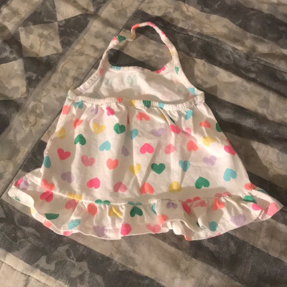 “Hearts” Backless Shirt - Picture 2 of 2